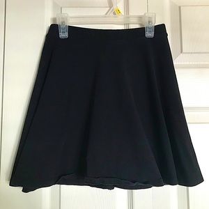 Forever 21 Simple Black Skirt